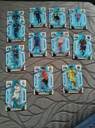 Cromos Adrenalyn XL 25-26 Amrabat, Trent, Hancko