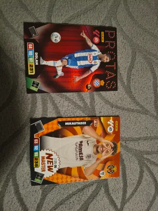 Cromos Adrenalyn XL 25-26 Amrabat, Trent, Hancko