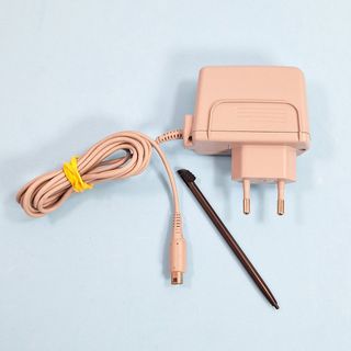 Nintendo 2DS Super Mario Bros. 2 Special Edition