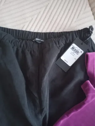 Conjunto Chándal Guess Pantalón y Camiseta