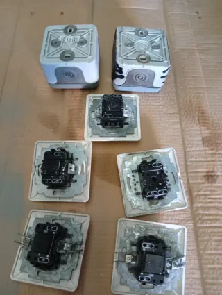 Interruptores de luz varios