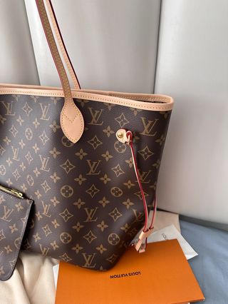 Vuitton Monogram con Neceser