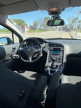 Peugeot 5008 1.6 HDI