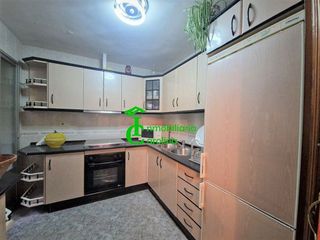 Casa adosada en venta en Carolina (La)