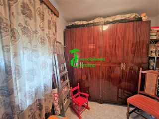 Casa adosada en venta en Carolina (La)