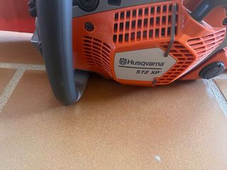 Motosierra Husqvarna 572xp ( nueva a estrenar)