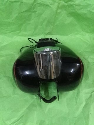 Depósito Harley Davidson con consola