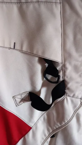 Chaqueta de nieve deportiva