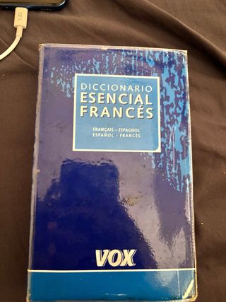 Diccionario Esencial Frances (Spanish Edition)