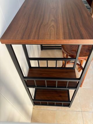 Mesa barra y 2 taburetes madera