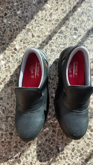 Zapatos de seguridad para cocina marca Dian color