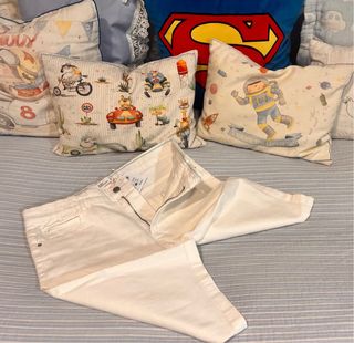 Bermuda blanca 5 bolsillos Kids. Talla 13/14