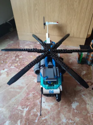 Lego 60046 - Elicottero e Auto