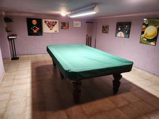 Mesa de billar americano profesional