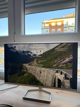 Monitor HP 24” Full HD M24fwa – diseño premium ult