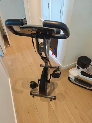Bicicleta Estática Plegable