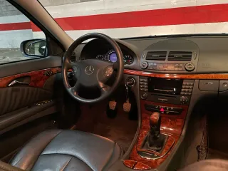 Mercedes-Benz Clase E 200