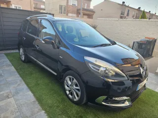 Renault Grand Scenic 2014