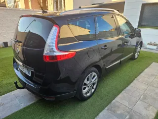 Renault Grand Scenic 2014