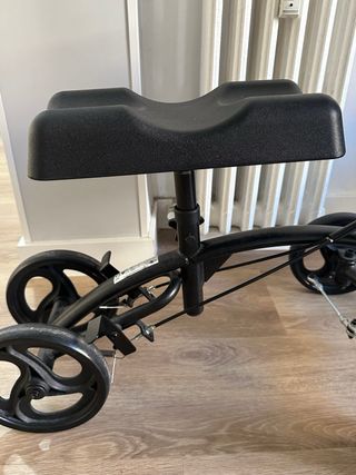 Andador Scooter de Rodillas Negro