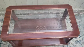 Mesa baja madera y cristal