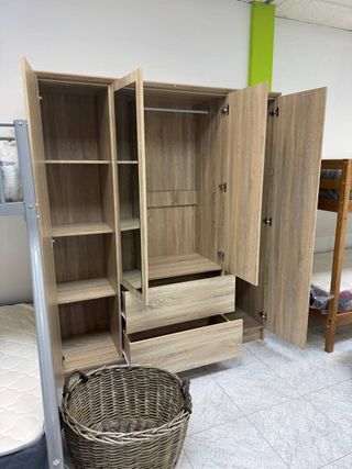 Ropero 4 Puertas con Espejo Sevilla - ¡Oferta!