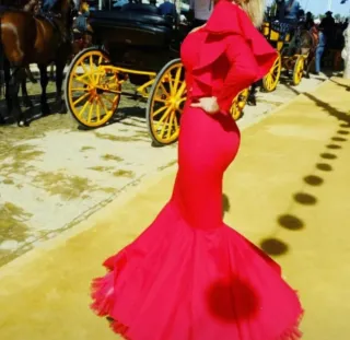 Traje de flamenca rojo