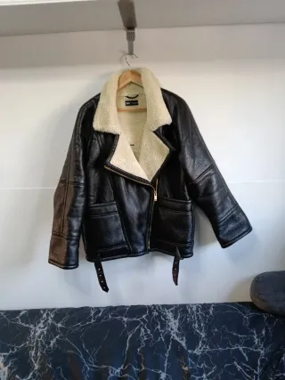 Chaqueta Zara Negra Piel Sintética Borrego