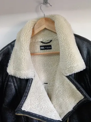 Chaqueta Zara Negra Piel Sintética Borrego