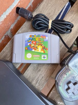 Consola Nintendo N64 Negra con mando
