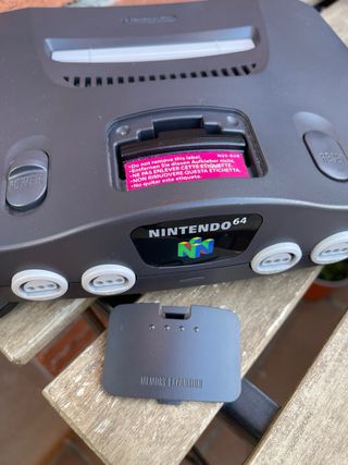 Consola Nintendo N64 Negra con mando