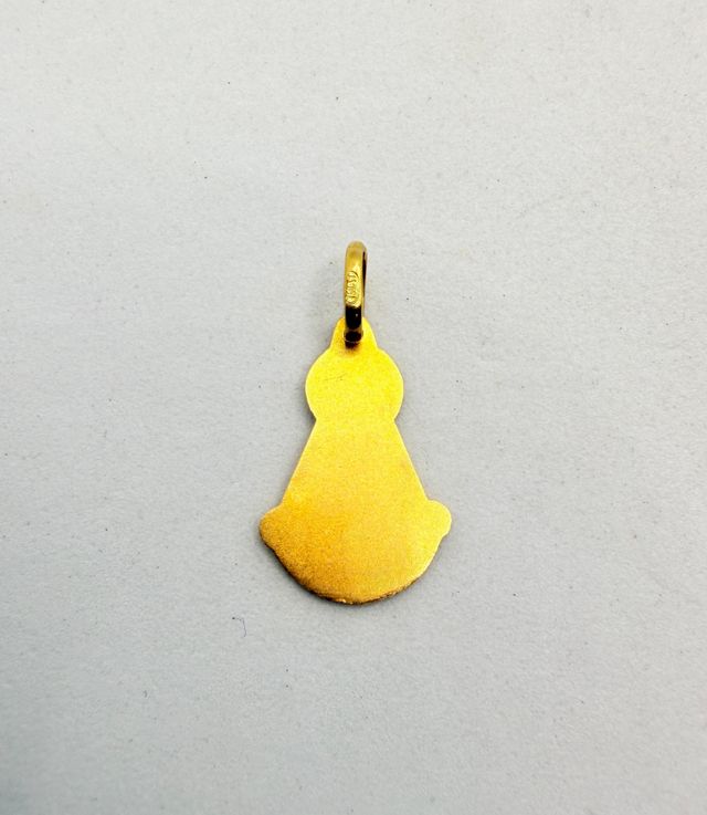 Colgante Virgen de oro de 18k, 1.31 g.