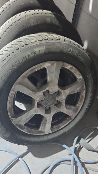 Ruedas seminuevas Neumáticos Michelin