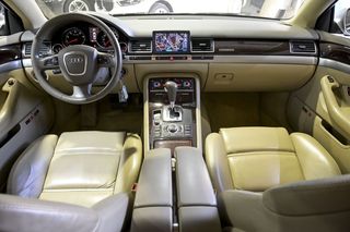 Audi A8   6.0 Quattro Tiptronic