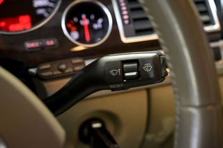 Audi A8   6.0 Quattro Tiptronic