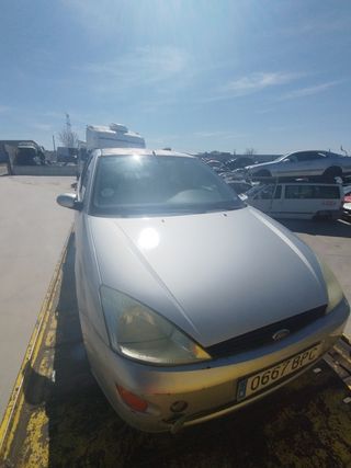 Ford Focus 1.6 16V Sedán Gasolina 2001