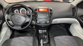 Kia cee'd 1.4 CVVT Concept