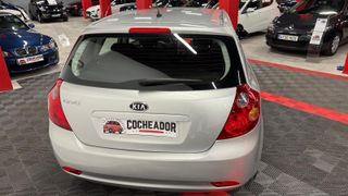 Kia cee'd 1.4 CVVT Concept