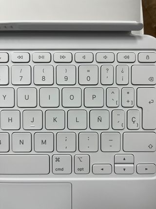 Apple Magic Keyboard Folio para el iPad #6GXNW3