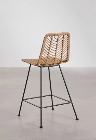 Mesa Alta + 2 Taburetes ratán Sklum