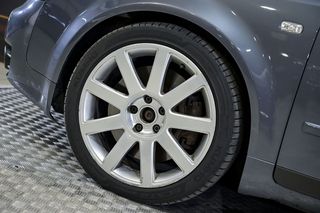 Audi S4   4.2 quattro tiptronic