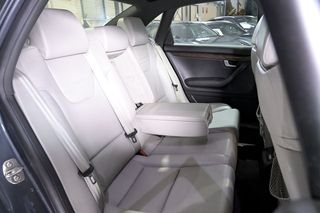 Audi S4   4.2 quattro tiptronic