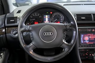 Audi S4   4.2 quattro tiptronic