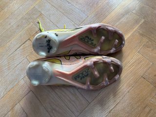 Botas de futbol Nike.Gama media alta.EU 40