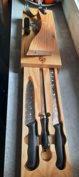 Set Soporte Jamonero con Cuchillos