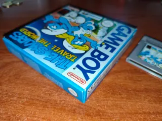 The Smurfs Travel the World Game Boy