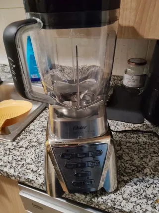 Batidora Oster Vaso Cromada.1100W 1'9 L