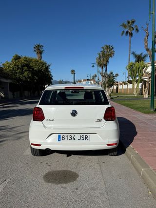 Volkswagen Polo 2016