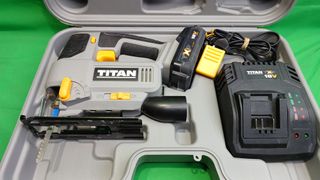 Sierra de calar Titan 18V