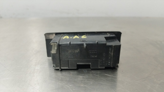 CENICERO AUDI A6 BERLINA (4F2) 4B0857405